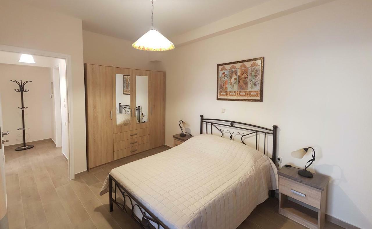 Olive Stonehouses Kalamata Exterior foto